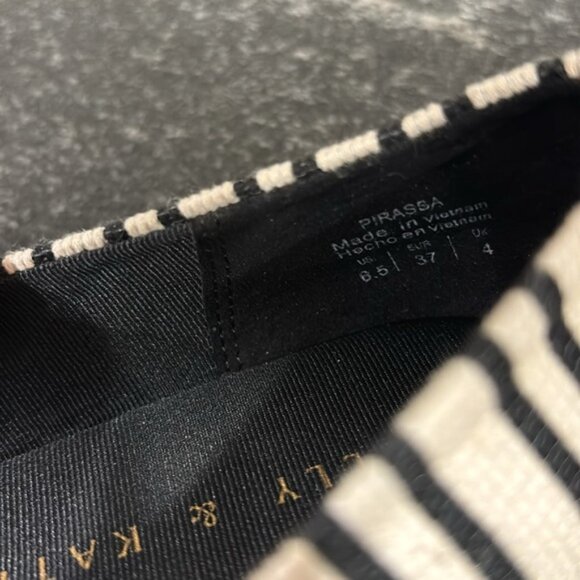 Kelly & Katie White / Black Stripes‎ Pirassa Ballet Flats size 6.5 New - Picture 4 of 7